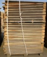 Pallet de madera representando 8 barriles o barricas - Tonnellerie SIRUGUE